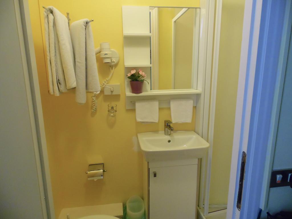 Casa Alba Hotel ลุคคา ภายนอก รูปภาพ